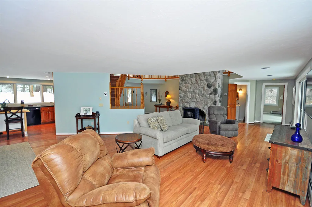 77 Winona Shores Road Meredith NH 03253