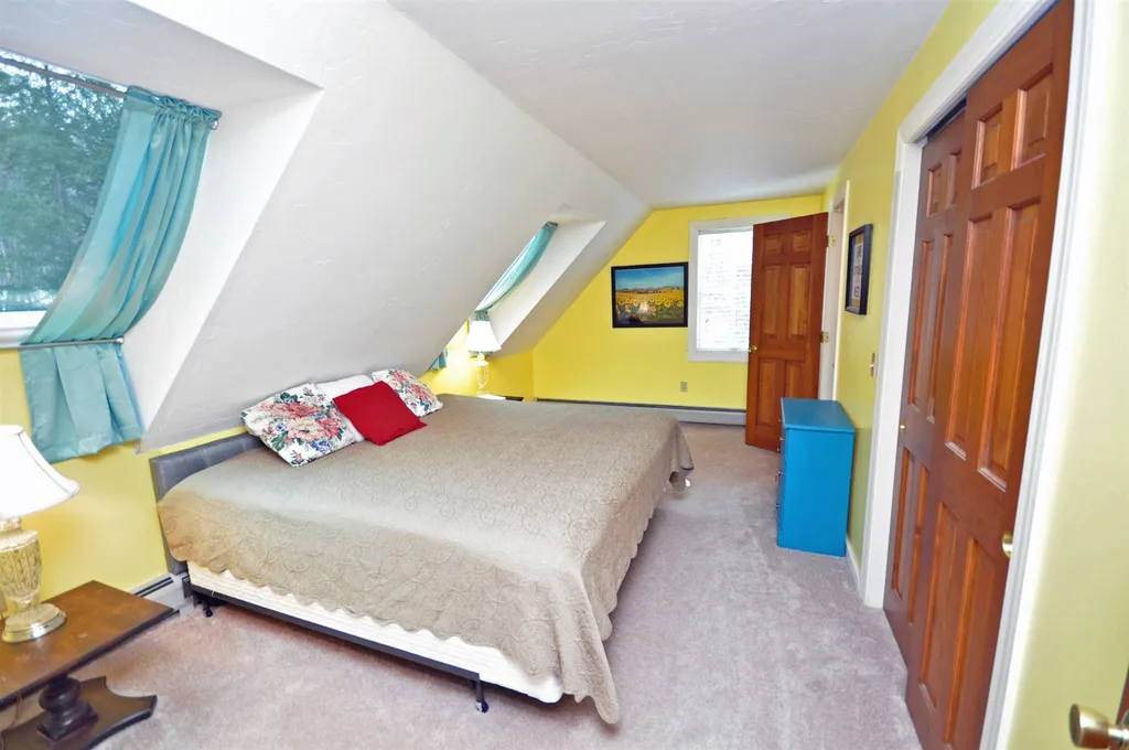 77 Winona Shores Road Meredith NH 03253