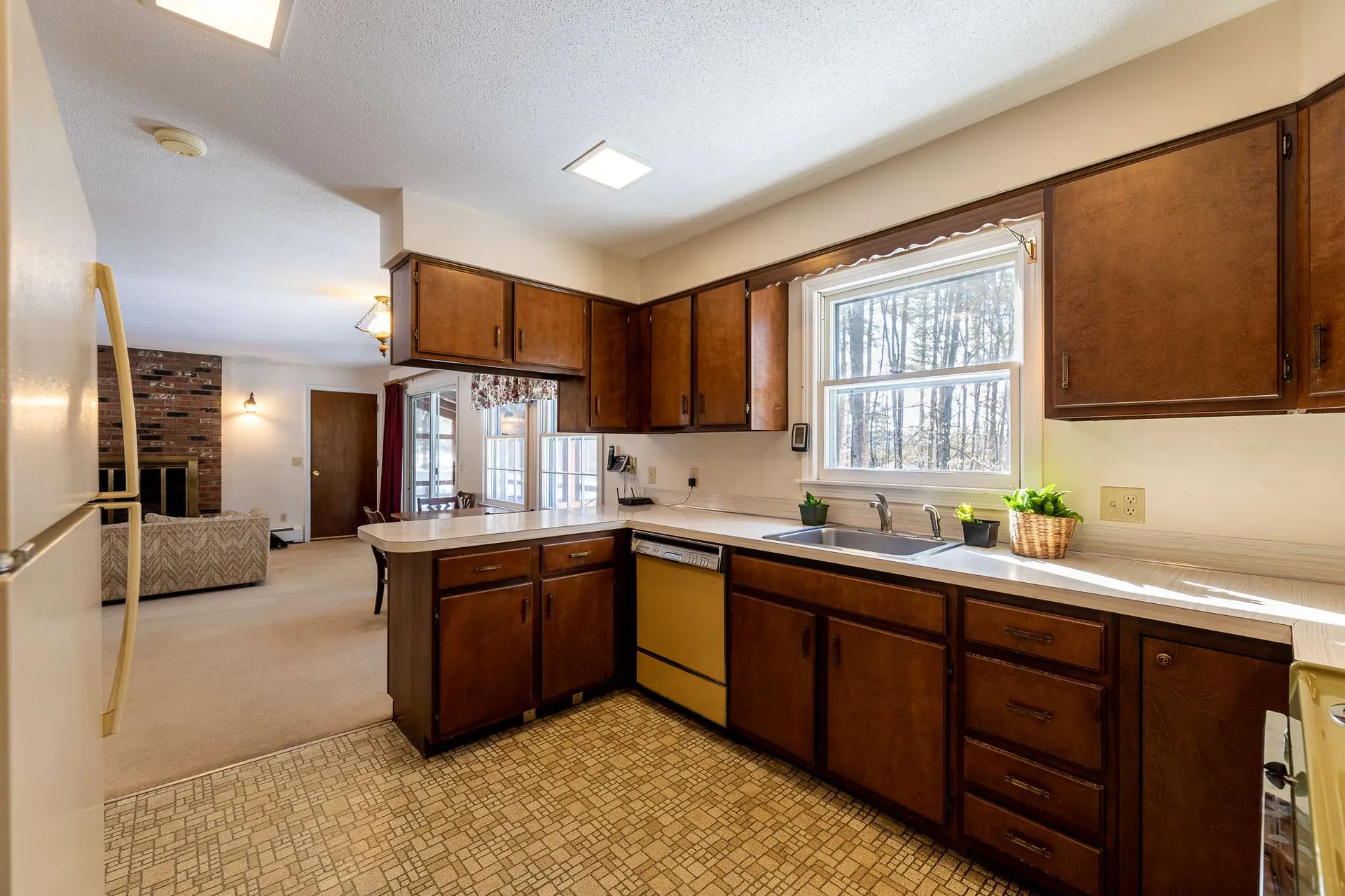 11 Haskins Road Hanover NH 03755