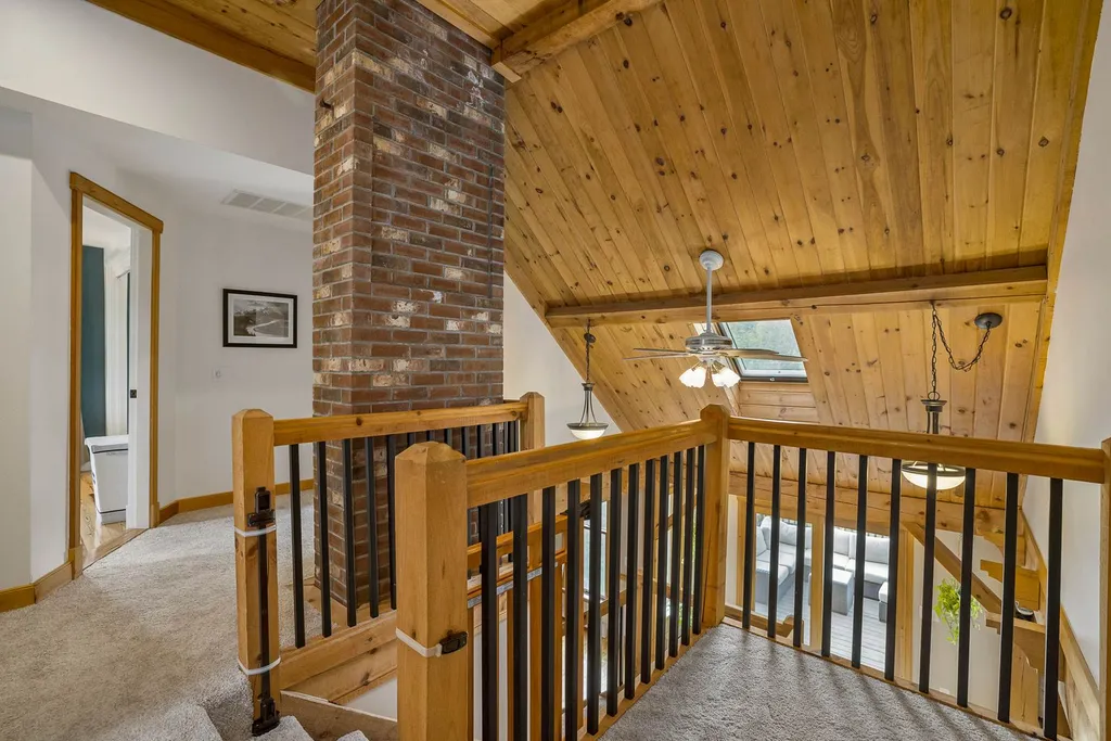 15 Knoll Road Eliot ME 03903