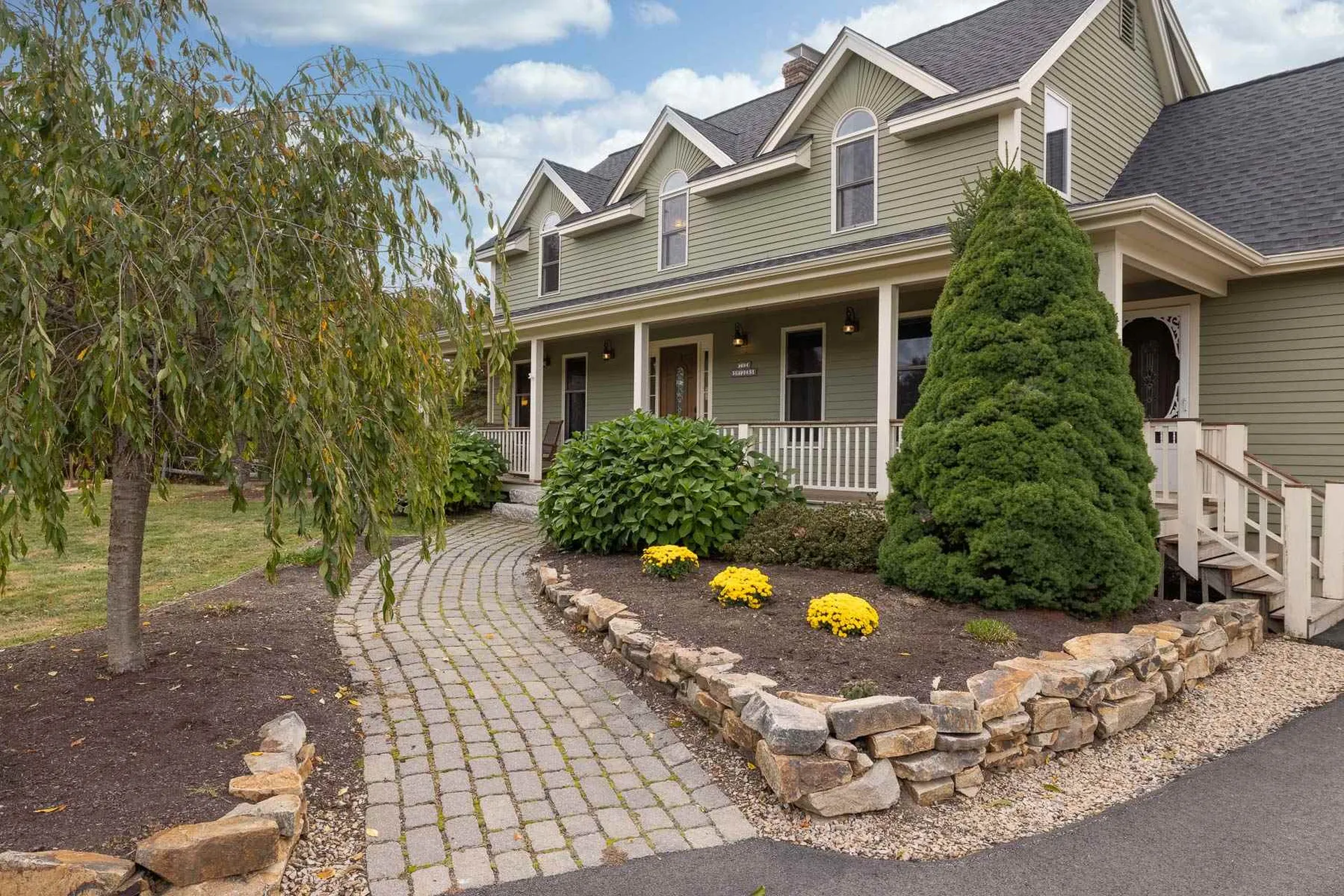 15 Knoll Road Eliot ME 03903
