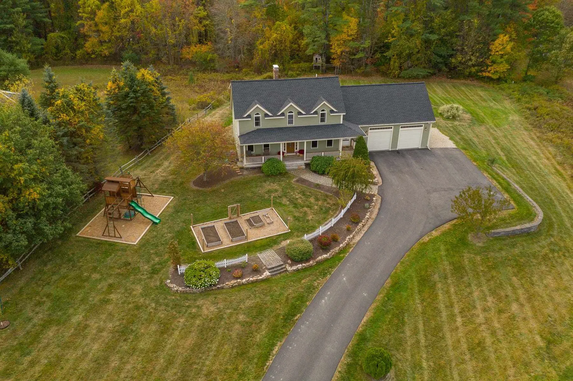 15 Knoll Road Eliot ME 03903