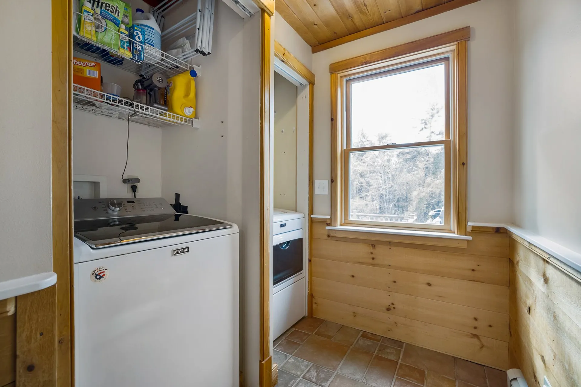 15 Knoll Road Eliot ME 03903