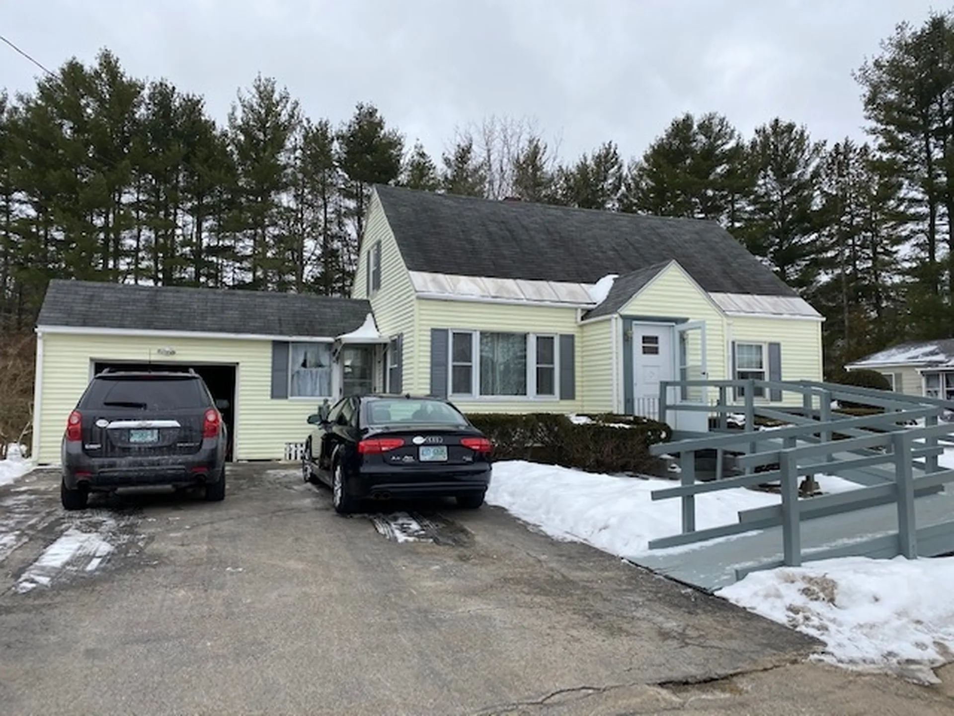 16 Blackwater Road Somersworth NH 03878-1503