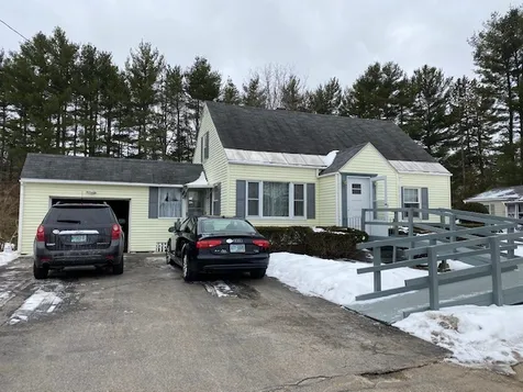 16 Blackwater Road Somersworth NH 03878-1503