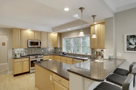 430 Thomas Lane Stowe VT 05672