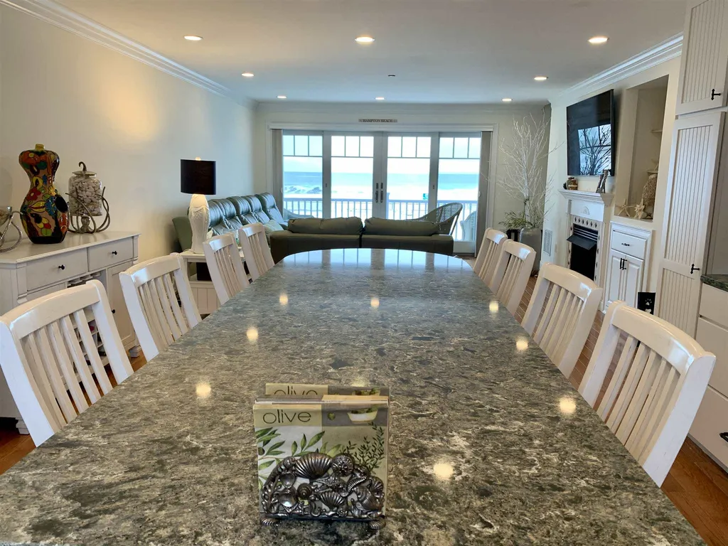 375 Ocean Boulevard Hampton NH 03842