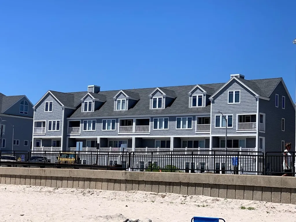 375 Ocean Boulevard Hampton NH 03842
