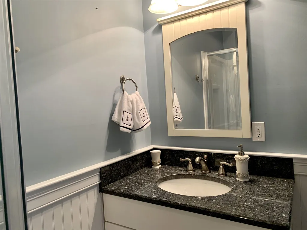 375 Ocean Boulevard Hampton NH 03842