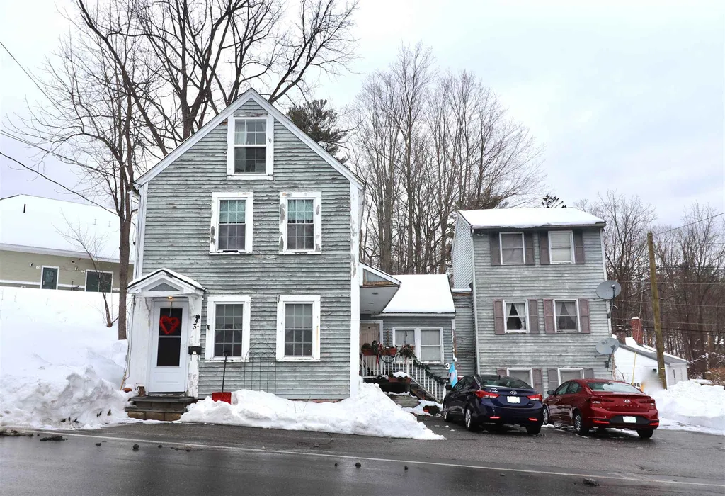3 Pinkerton Street Derry NH 03038