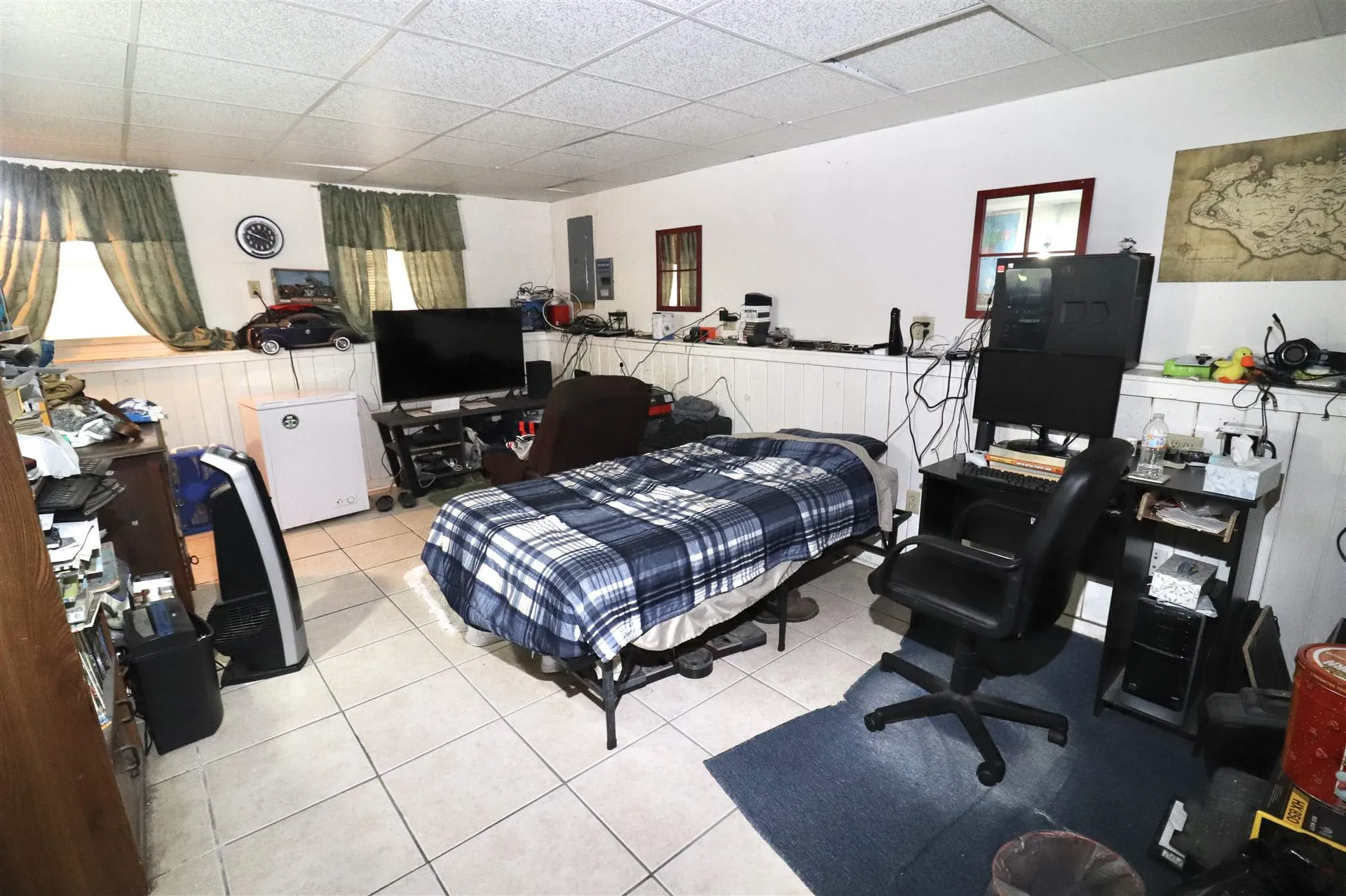 3 Pinkerton Street Derry NH 03038