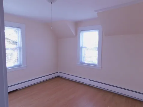 1 Perry Avenue Nashua NH 03060
