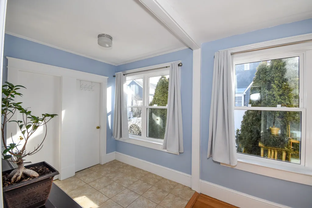 181 Mount Vernon Street Dover NH 03820