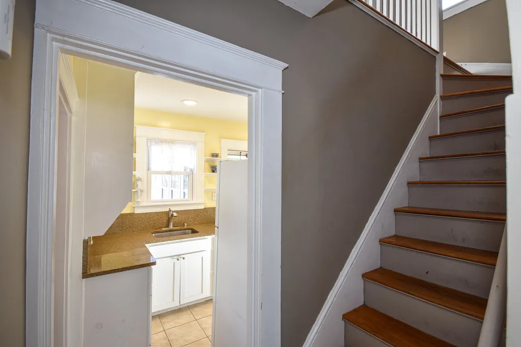 181 Mount Vernon Street Dover NH 03820