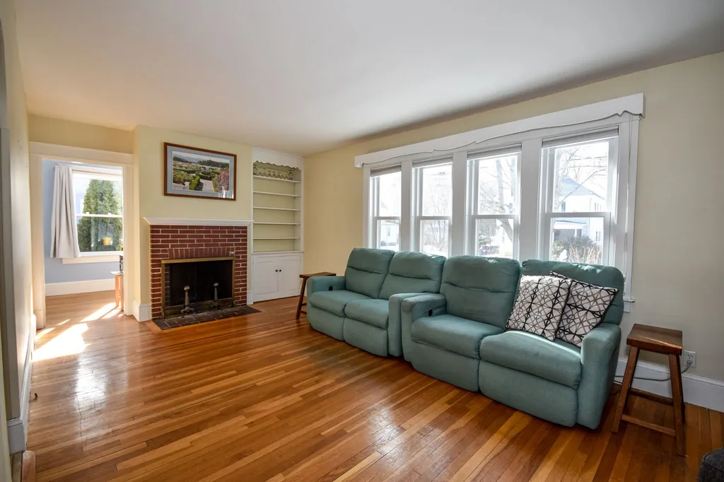181 Mount Vernon Street Dover NH 03820