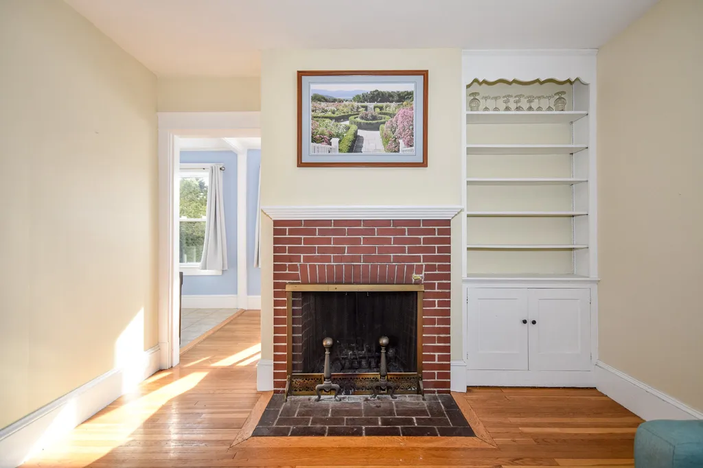 181 Mount Vernon Street Dover NH 03820