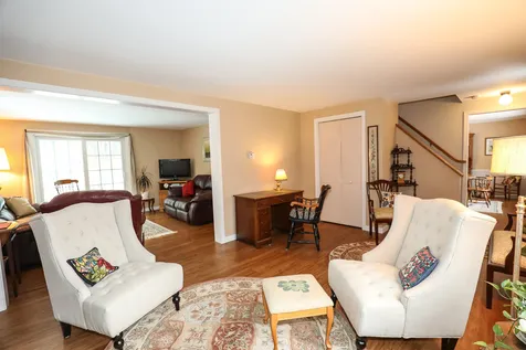 9 Holstein Avenue Londonderry NH 03053