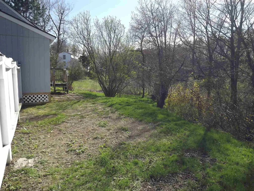 825 Franklin Highway Andover NH 03216