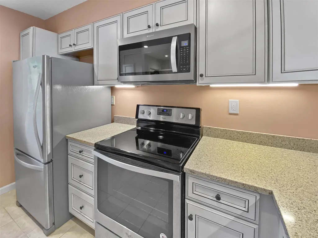 58 Juniper Drive Hartford VT 05001