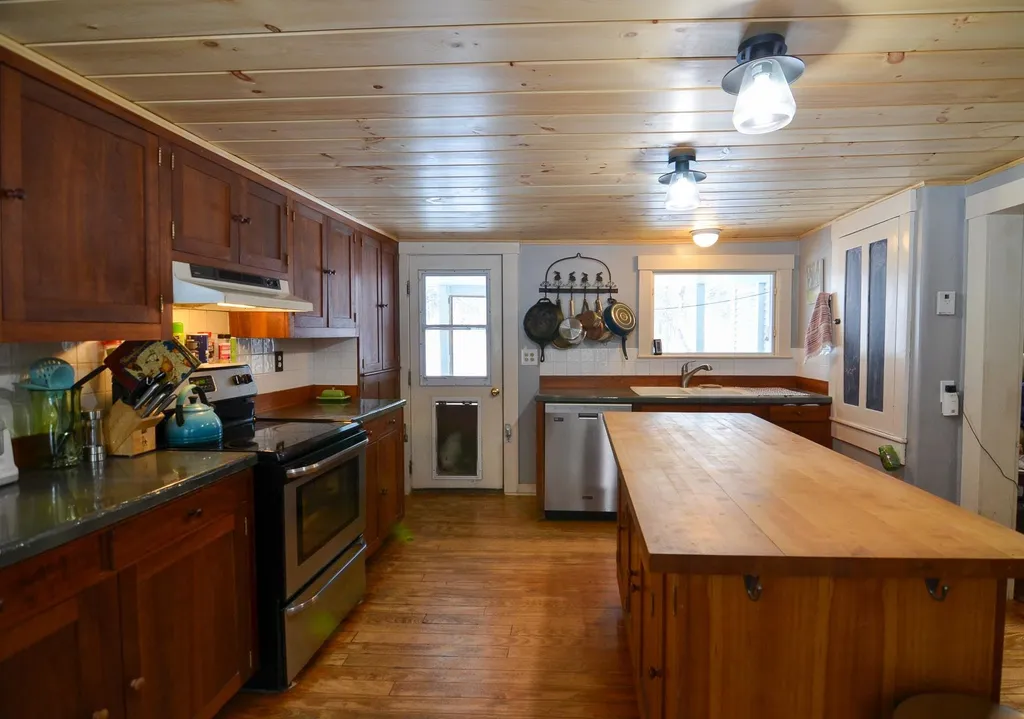 20 Chubb Hill Road Cavendish VT 05142