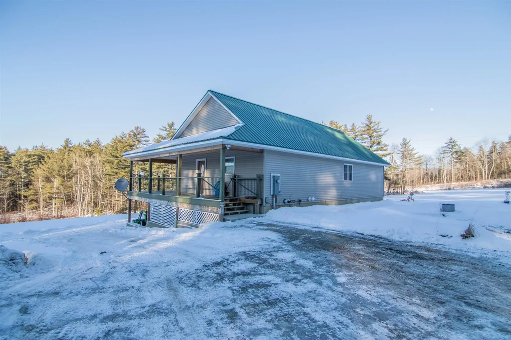 461 Gale Chandler Road Landaff NH 03585