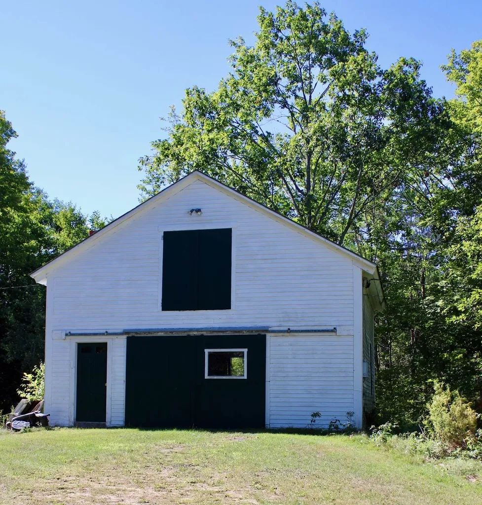 80 Prescott Hill Road Grafton NH 03240