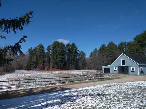 65 Raymond Road Deerfield NH 03037