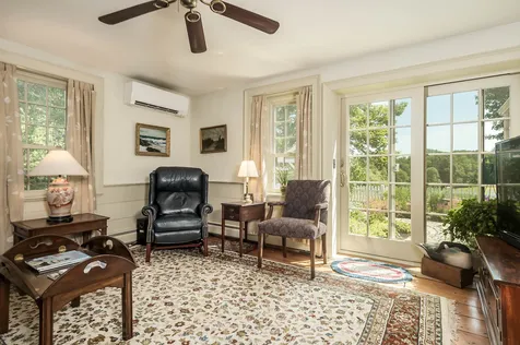77 South Road East Kingston NH 03827