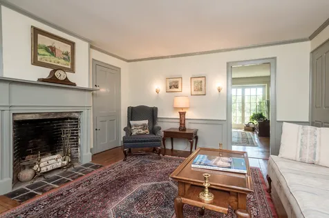 77 South Road East Kingston NH 03827