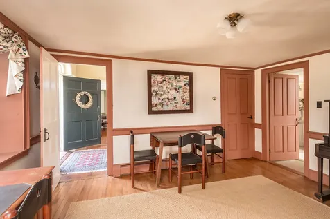 77 South Road East Kingston NH 03827