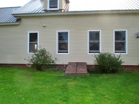 6570 Vt Route 100 Troy VT 05868