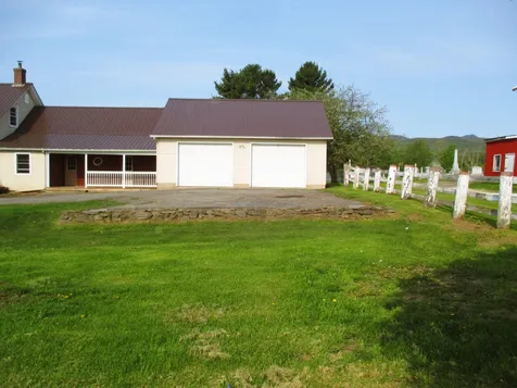 6570 Vt Route 100 Troy VT 05868