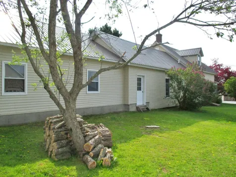6570 Vt Route 100 Troy VT 05868