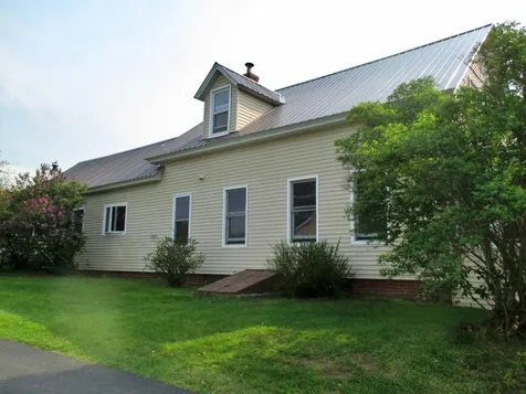 6570 Vt Route 100 Troy VT 05868
