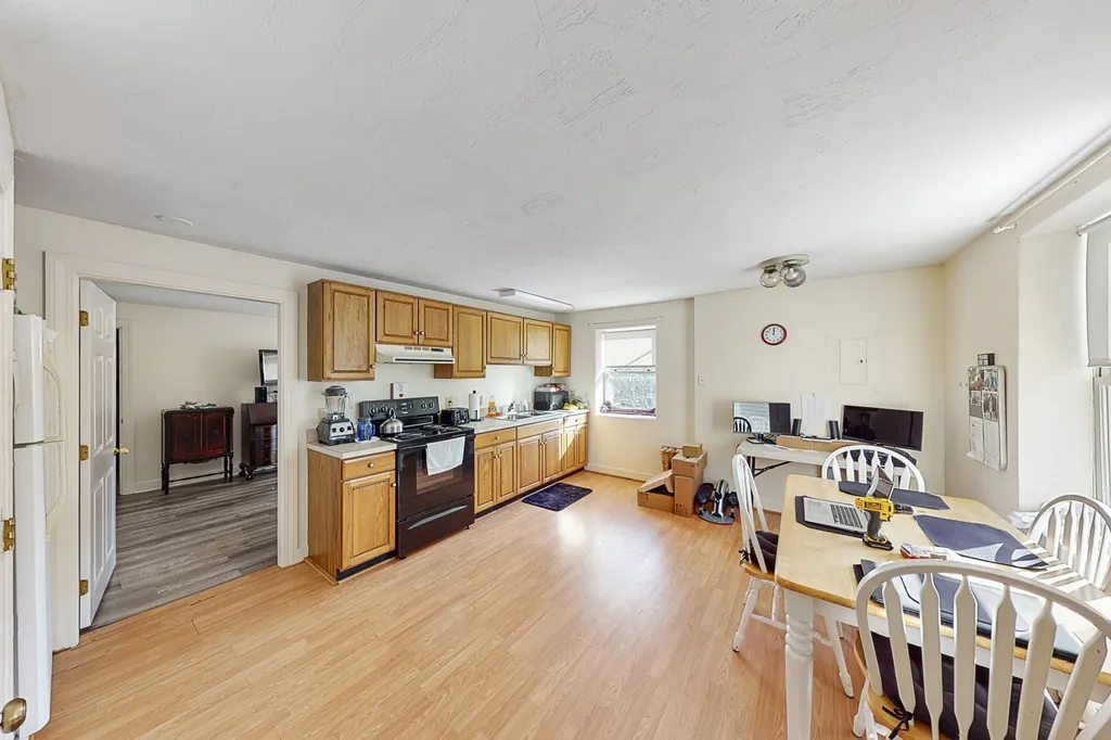73 Main Street Meredith NH 03253