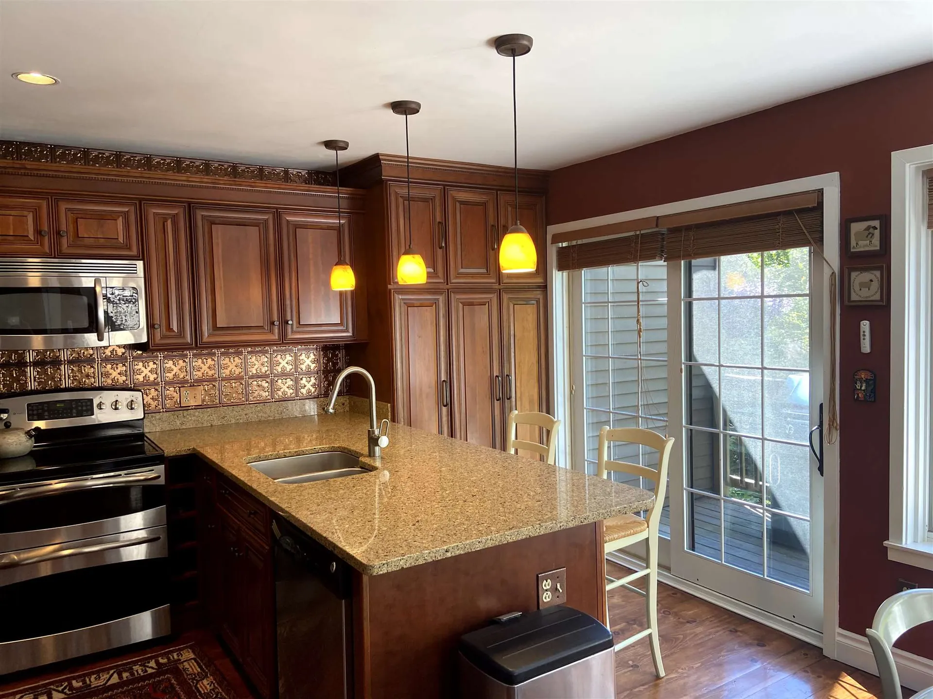 25 College Hill Hanover NH 03755