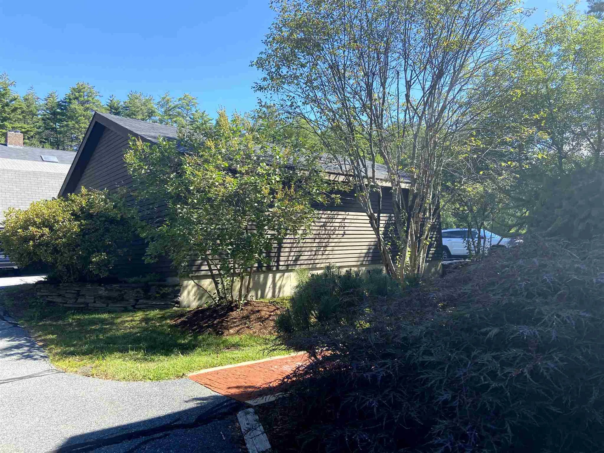 25 College Hill Hanover NH 03755