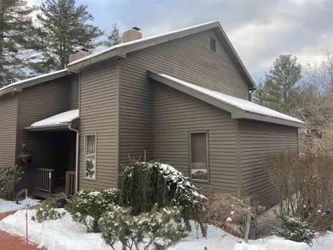 25 College Hill Hanover NH 03755