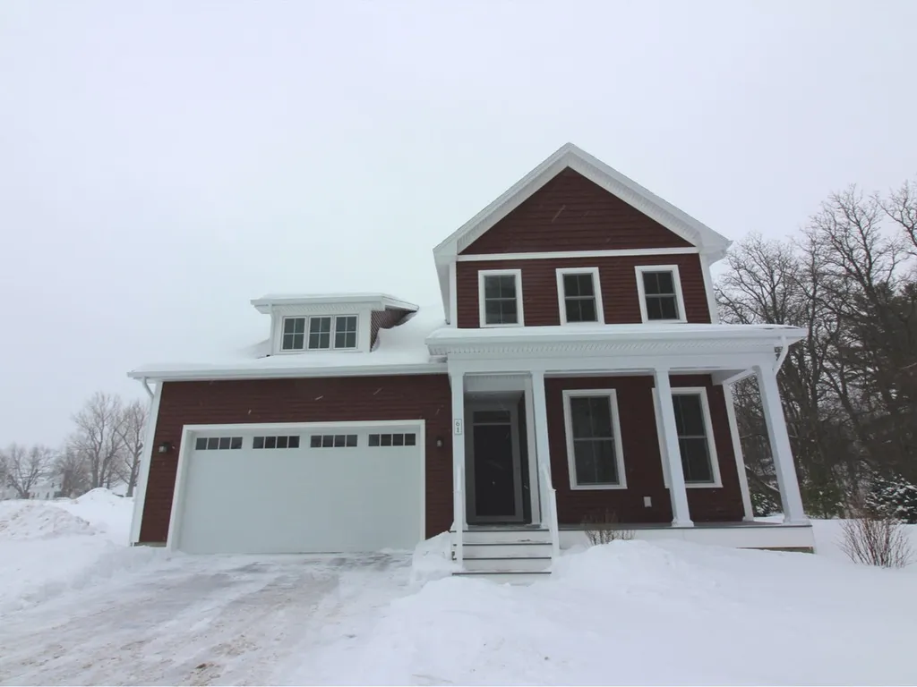 61 Split Rock Court South Burlington VT 05403