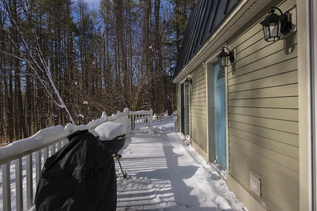 76 Bayley Way Hartford VT 05059