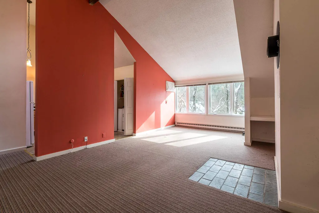 309 Brook Hollow Hanover NH 03755