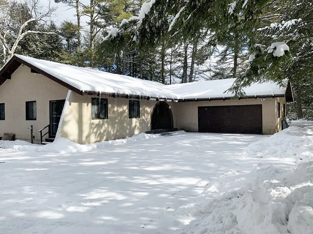 3 Averill Road Brookline NH 03033