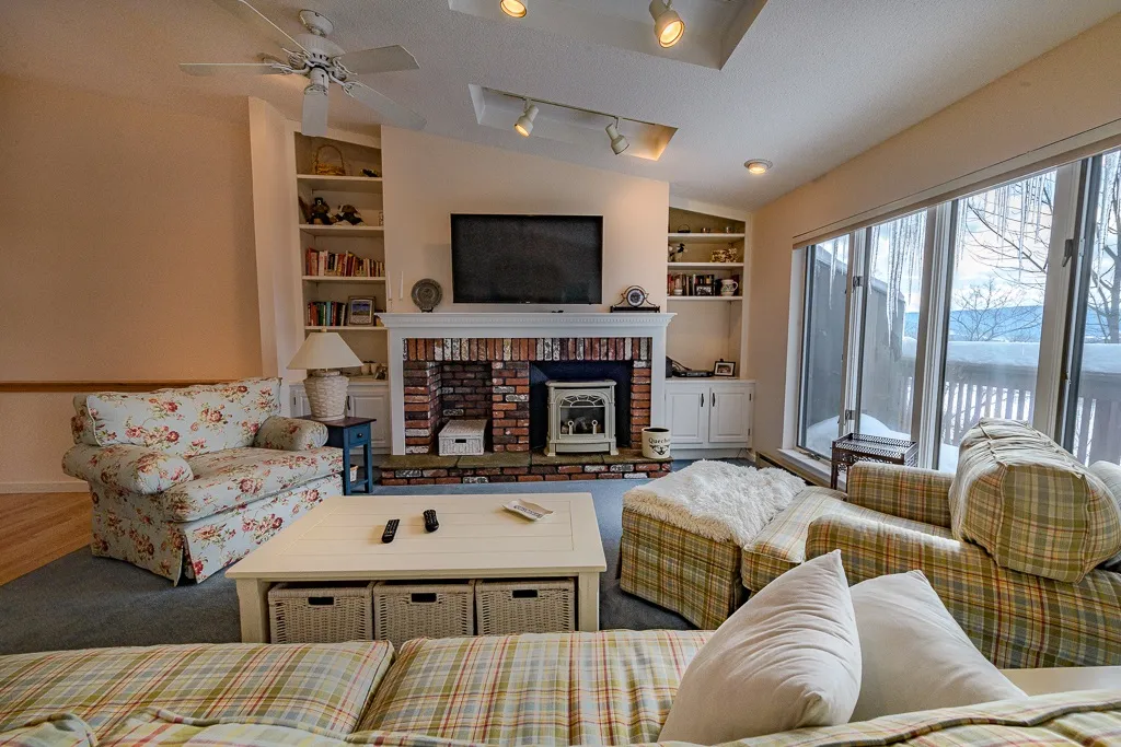 443 Alden Partridge Road Hartford VT 05059