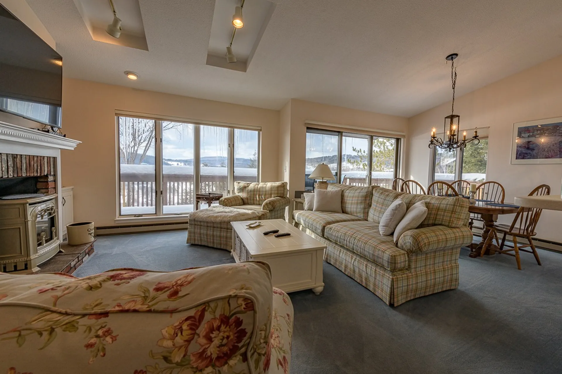 443 Alden Partridge Road Hartford VT 05059