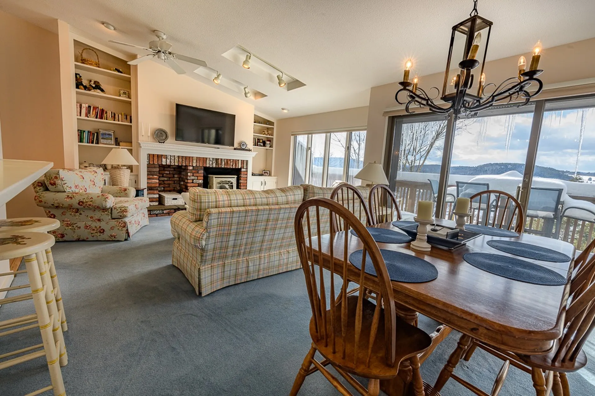 443 Alden Partridge Road Hartford VT 05059