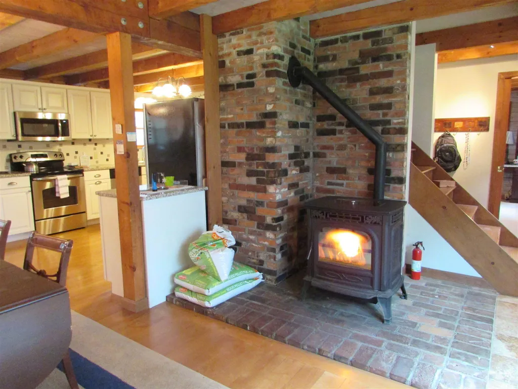 28 Blueberry Woods Drive Canaan NH 03741