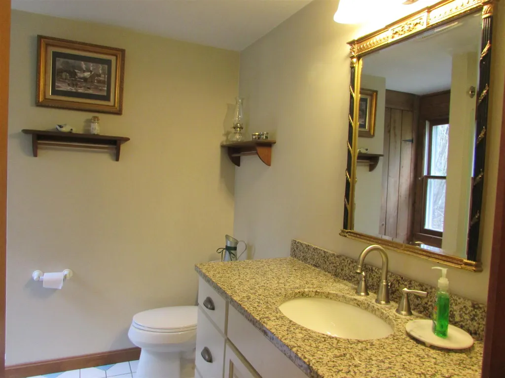 28 Blueberry Woods Drive Canaan NH 03741