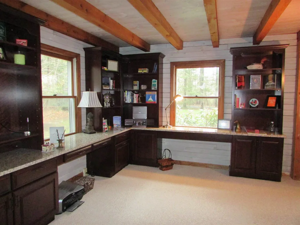 28 Blueberry Woods Drive Canaan NH 03741