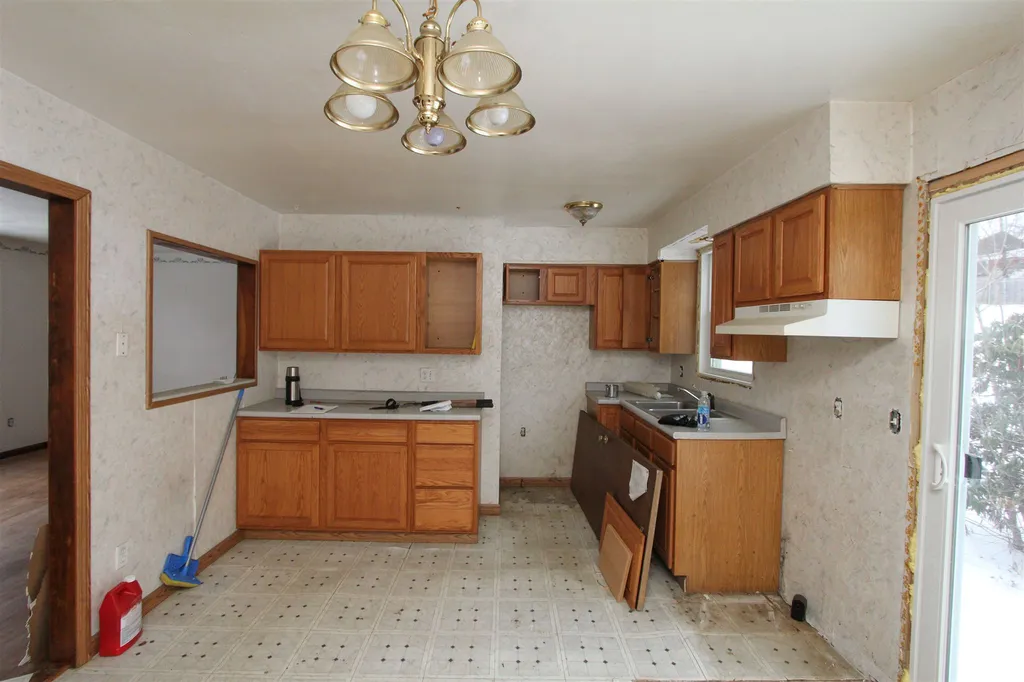 191 Hickok Street Winooski VT 05404-0000