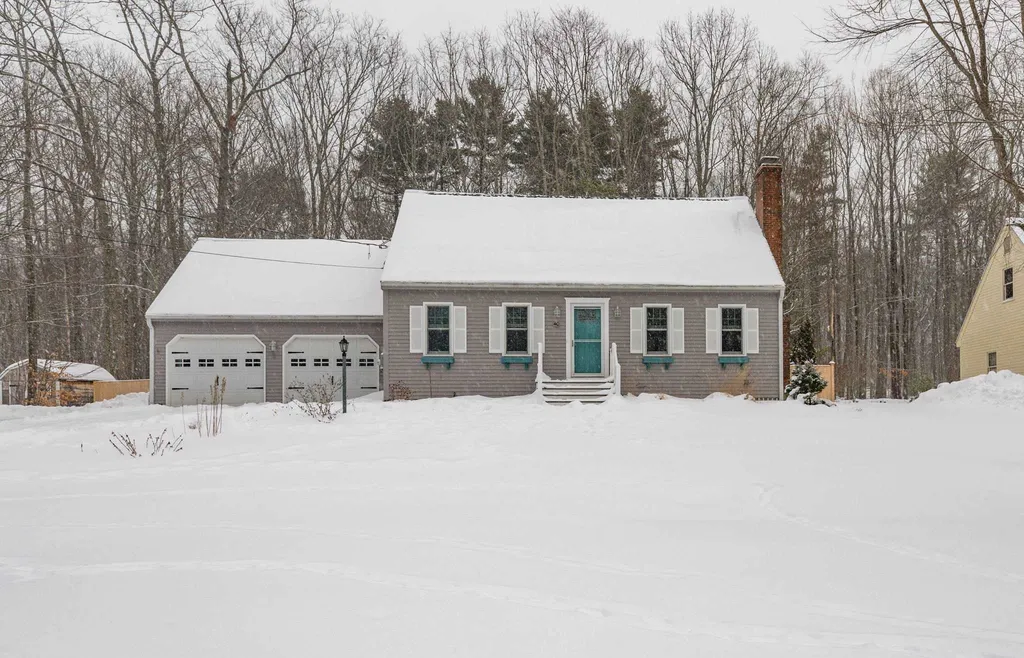40 Donica Road York ME 03909